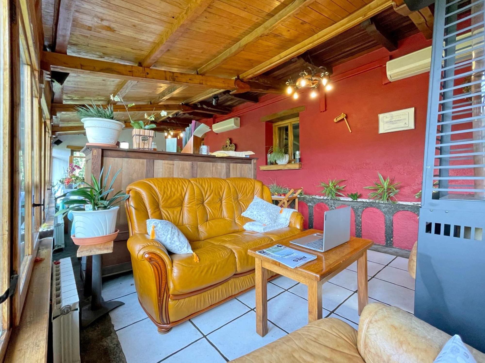Hotel Peruskenea Jaunsaras Zewnętrze zdjęcie
